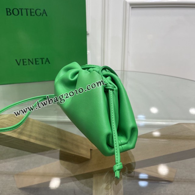 Bottega veneta高端女包 98057 寶緹嘉小號雲朵包 BV經典款pouch雲朵包  gxz1282